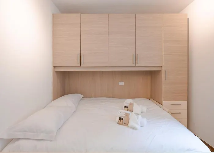 Apartman Free Parking Largo Barriera Comfort